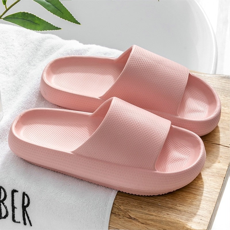 Fashion Women Summer Soft Slippers Thick Platform Bathroom Home Men Indoor Non-slip Anti-slip Female Cloud Cushion Slides