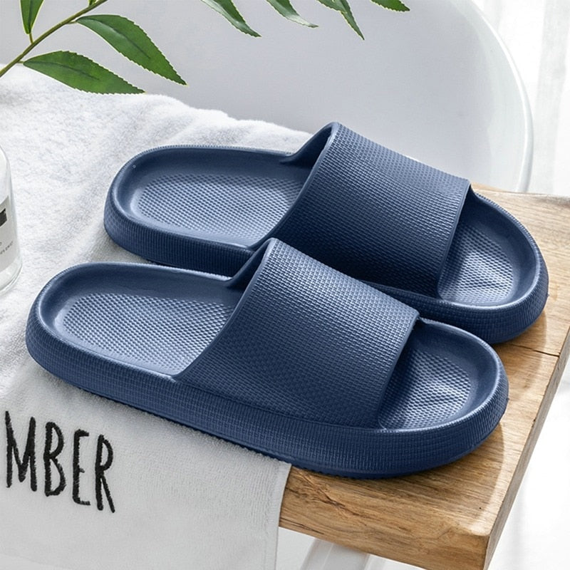 Fashion Women Summer Soft Slippers Thick Platform Bathroom Home Men Indoor Non-slip Anti-slip Female Cloud Cushion Slides