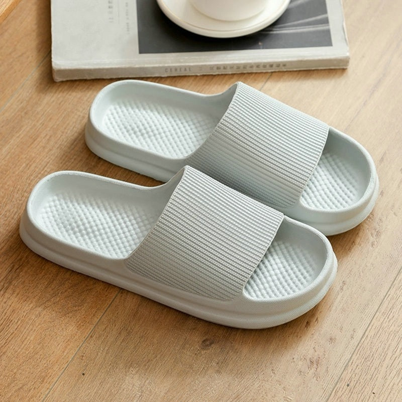 Fashion Women Summer Soft Slippers Thick Platform Bathroom Home Men Indoor Non-slip Anti-slip Female Cloud Cushion Slides