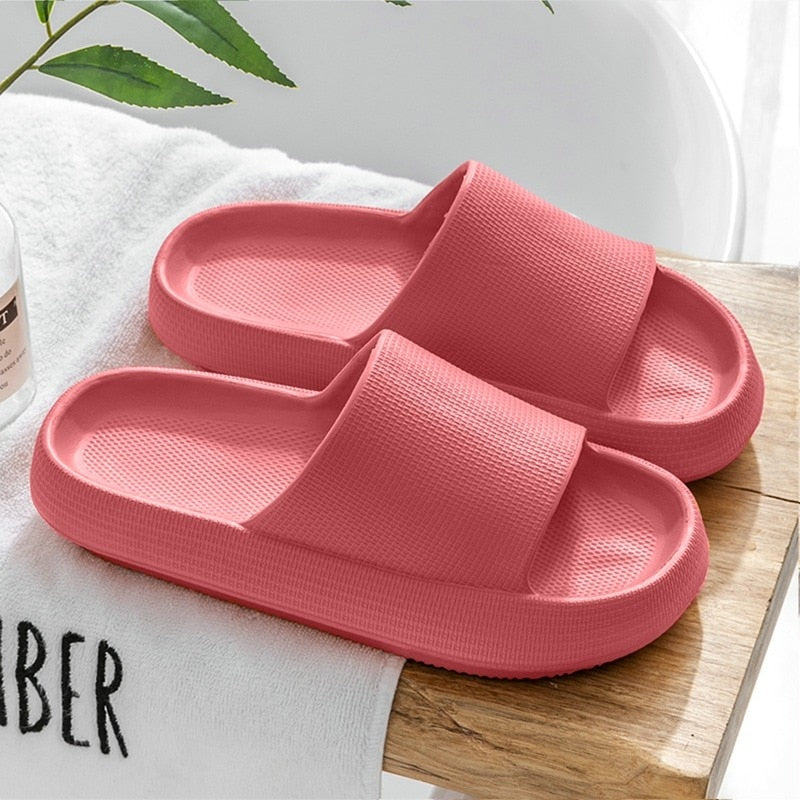 Fashion Women Summer Soft Slippers Thick Platform Bathroom Home Men Indoor Non-slip Anti-slip Female Cloud Cushion Slides